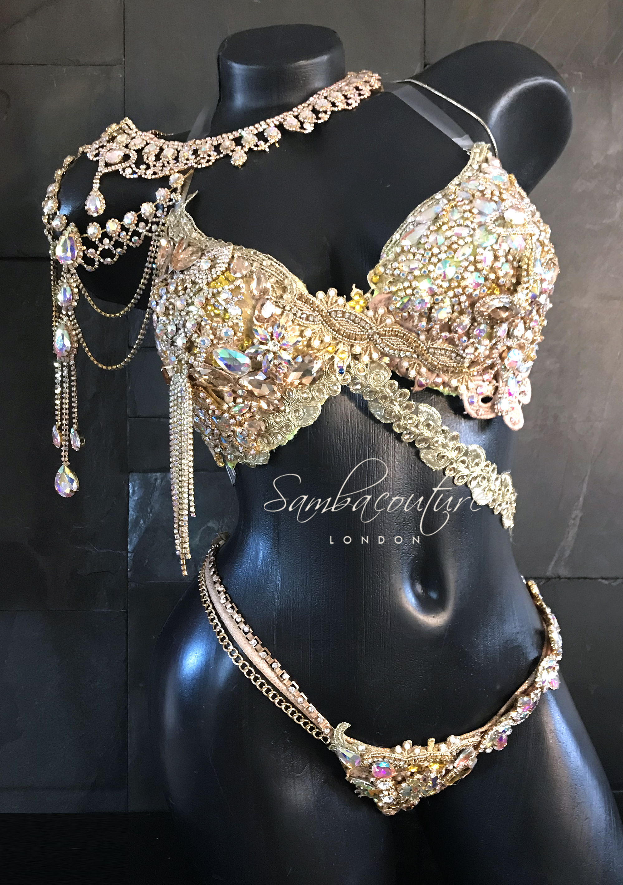 ビーズ装飾 大会ビキニ gold bikini FWJ - メルカリ